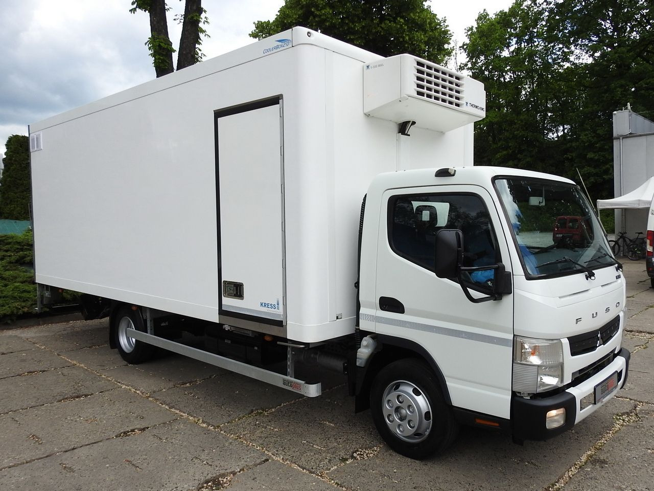 MITSUBISHI CANTER FUSO 7C15 REGRIGERATOR BOX -4*C LIFT POWER SUPPLY 230V AIR CONDITIONING AUTOMATIC TRANSMISSION 150HP - Truk berpendingin: gambar 4 MITSUBISHI CANTER FUSO 7C15 REGRIGERATOR BOX -4*C LIFT POWER SUPPLY 230V AIR CONDITIONING AUTOMATIC TRANSMISSION 150HP - Truk berpendingin: gambar 4