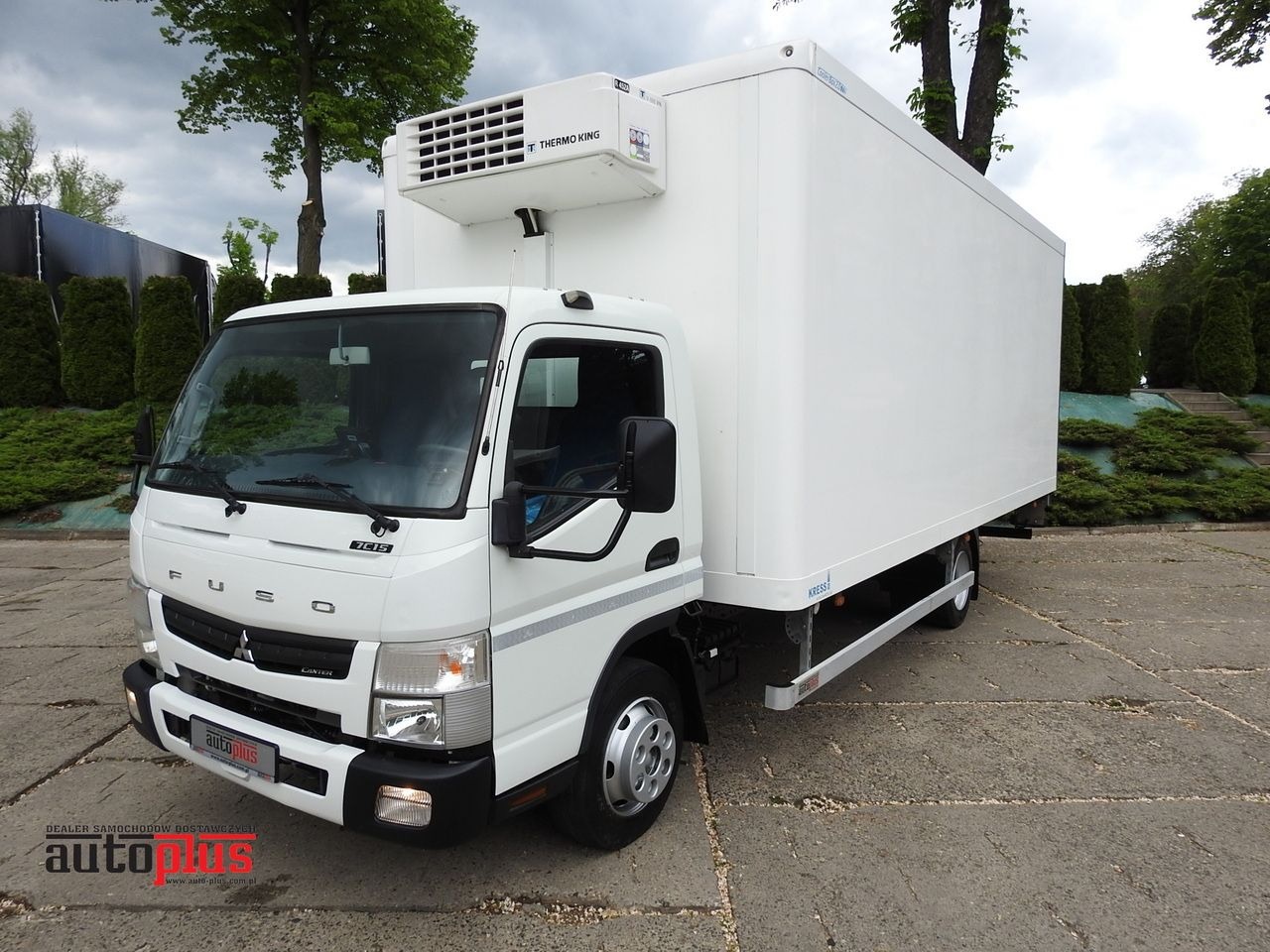 MITSUBISHI CANTER FUSO 7C15 REGRIGERATOR BOX -4*C LIFT POWER SUPPLY 230V AIR CONDITIONING AUTOMATIC TRANSMISSION 150HP - Truk berpendingin: gambar 1 MITSUBISHI CANTER FUSO 7C15 REGRIGERATOR BOX -4*C LIFT POWER SUPPLY 230V AIR CONDITIONING AUTOMATIC TRANSMISSION 150HP - Truk berpendingin: gambar 1