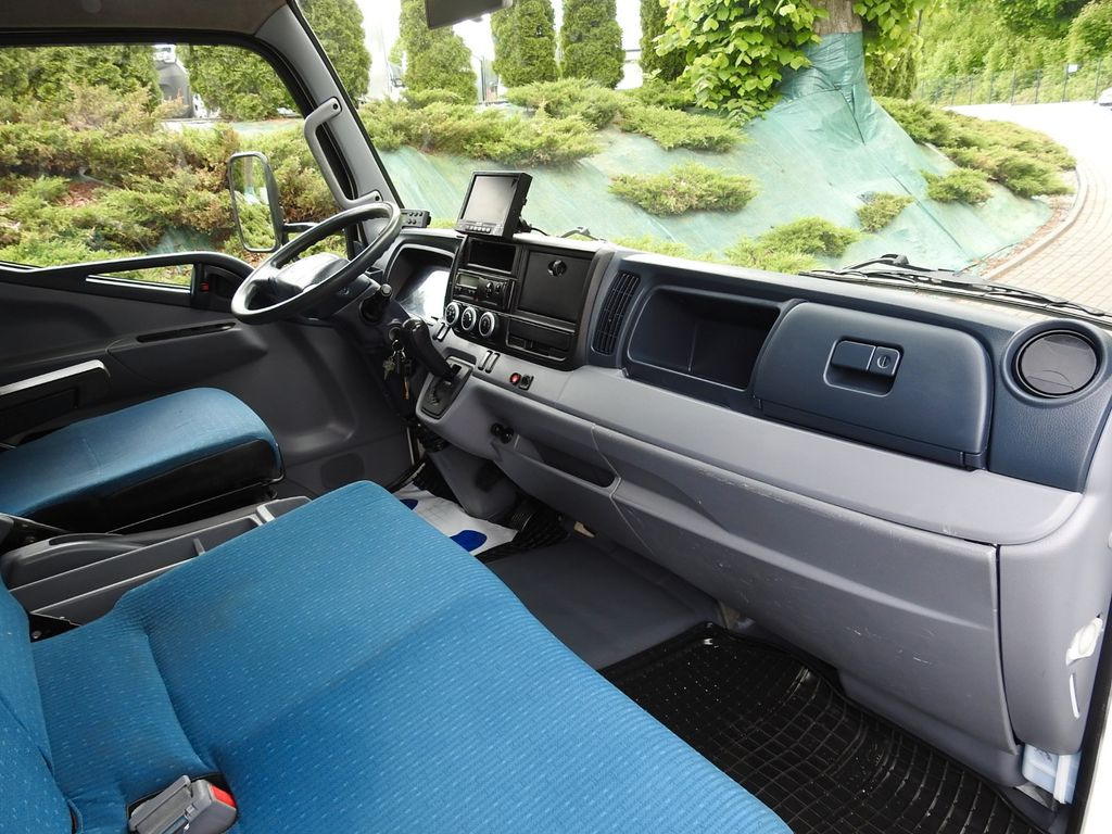 Van berpendingin Mitsubishi CANTER FUSO  CONTAINER  REFRIGERATOR  -4*C LIFT: gambar 30