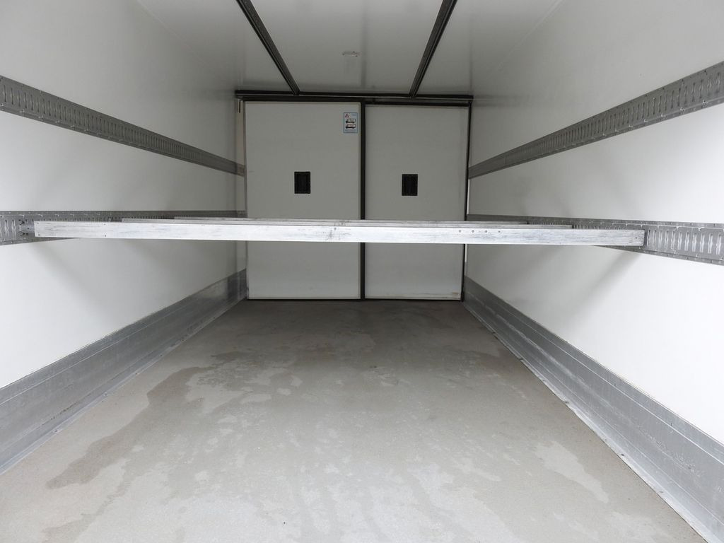 Van berpendingin Mitsubishi CANTER FUSO  CONTAINER  REFRIGERATOR  -4*C LIFT: gambar 10