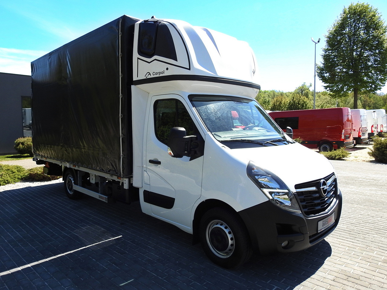OPEL MOVANO - Van dengan terpal samping: gambar 4 OPEL MOVANO - Van dengan terpal samping: gambar 4