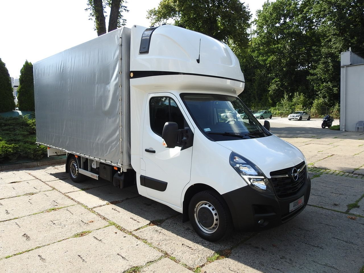 OPEL MOVANO - Van dengan terpal samping: gambar 4 OPEL MOVANO - Van dengan terpal samping: gambar 4