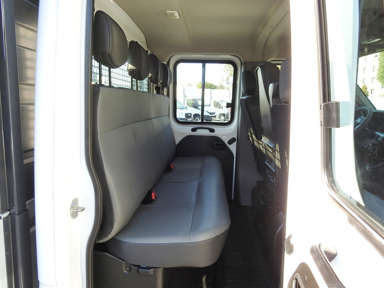 Van flatbed OPEL MOVANO STAKE BODY DOUBLE CABIN DOKA 7 SEATS CRUISE CONTROL AIR CONDITIONING  130HP: gambar 22