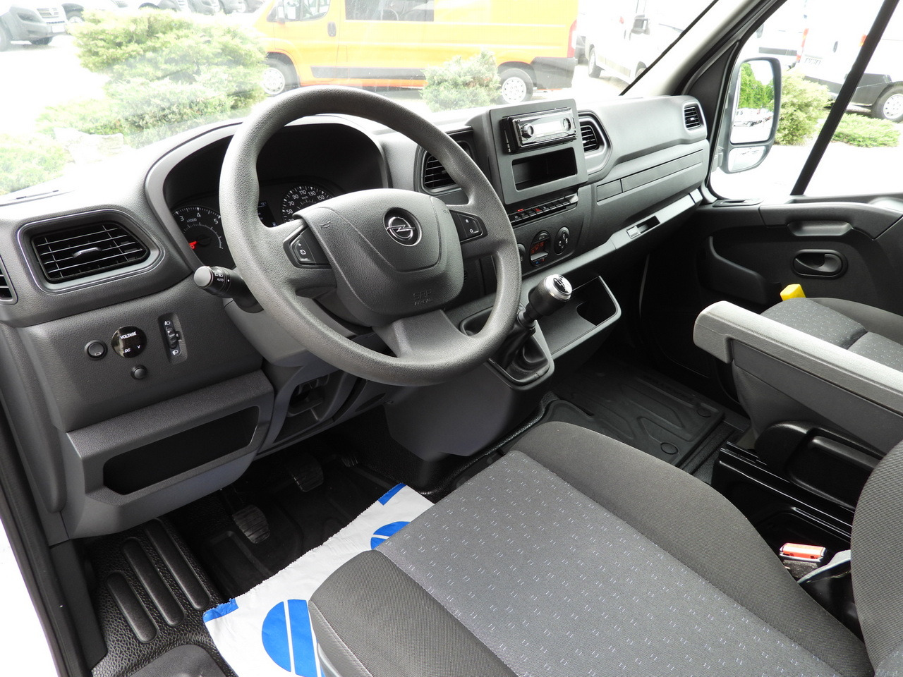 OPEL MOVANO TARPAULIN 10 PALLETS WEBASTO CRUISE CONTROL AIR CONDITIONING LED LIGHTS PNEUMATICS 165HP - Van dengan terpal samping: gambar 2 OPEL MOVANO TARPAULIN 10 PALLETS WEBASTO CRUISE CONTROL AIR CONDITIONING LED LIGHTS PNEUMATICS 165HP - Van dengan terpal samping: gambar 2