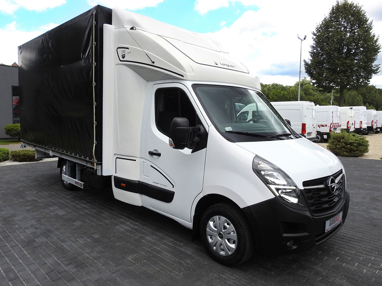 OPEL MOVANO TARPAULIN 10 PALLETS WEBASTO CRUISE CONTROL AIR CONDITIONING PNEUMATICS 165HP - Van dengan terpal samping: gambar 4 OPEL MOVANO TARPAULIN 10 PALLETS WEBASTO CRUISE CONTROL AIR CONDITIONING PNEUMATICS 165HP - Van dengan terpal samping: gambar 4