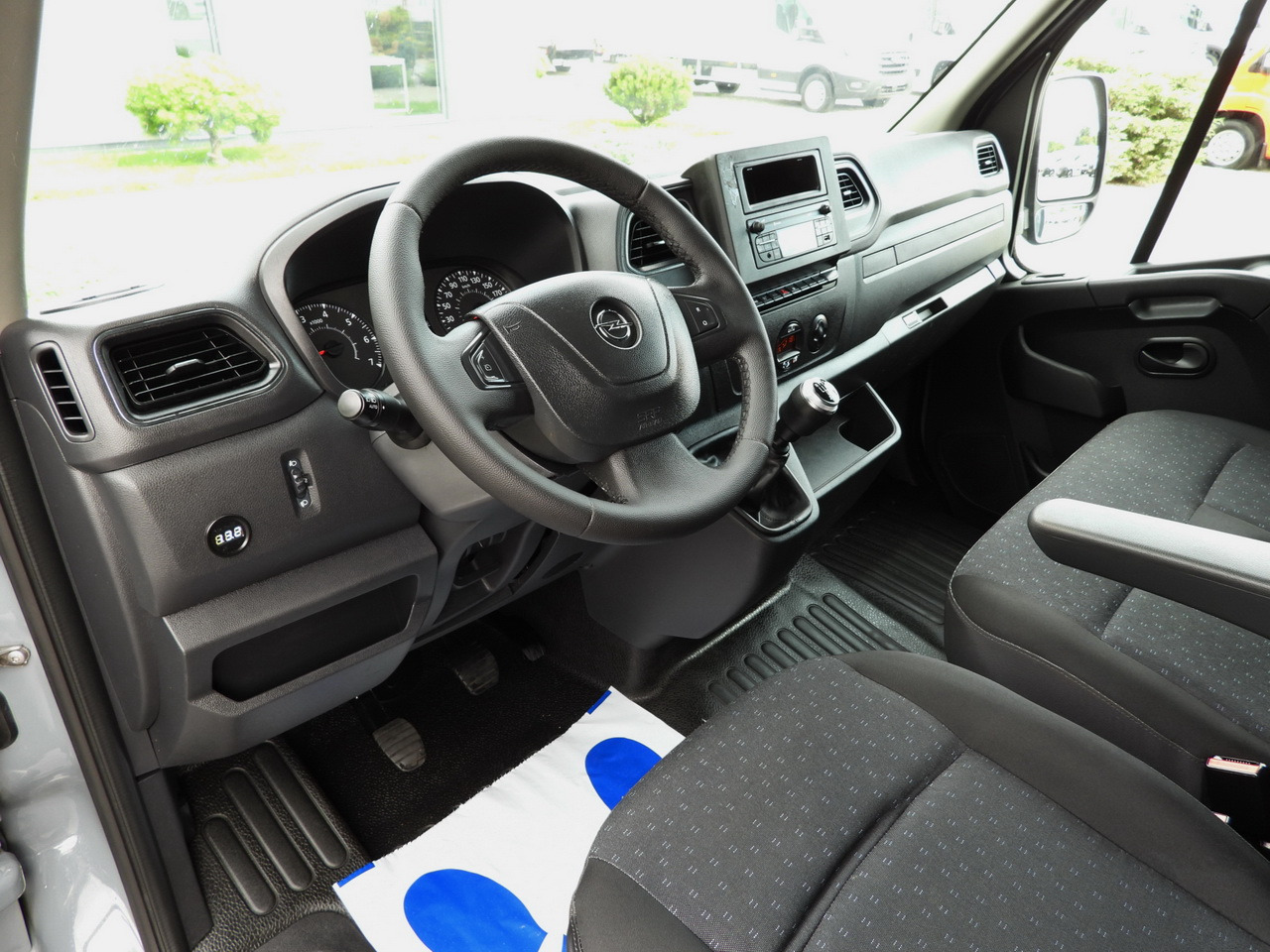 OPEL MOVANO TARPAULIN 10 PALLETS WEBASTO CRUISE CONTROL LED LIGHTS PNEUMATICS AIR CONDITIONING 165HP - Van dengan terpal samping: gambar 2 OPEL MOVANO TARPAULIN 10 PALLETS WEBASTO CRUISE CONTROL LED LIGHTS PNEUMATICS AIR CONDITIONING 165HP - Van dengan terpal samping: gambar 2