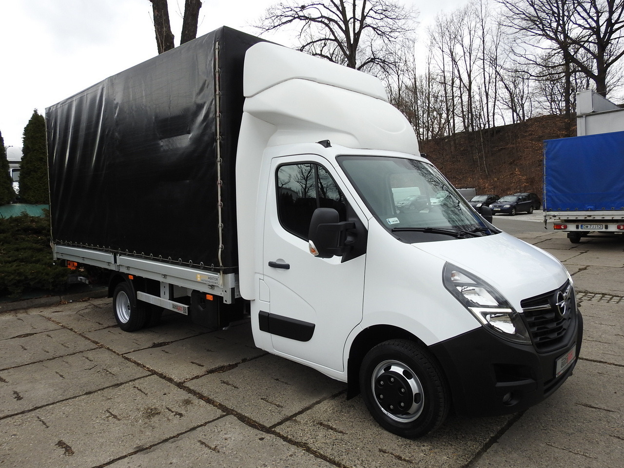 OPEL MOVANO TARPAULIN LIFT 10 PALLETS CRUISE CONTROL AIR CONDITIONING LED LIGHTS PNEUMATICS TWIN WHEELS 165HP - Van dengan terpal samping: gambar 4 OPEL MOVANO TARPAULIN LIFT 10 PALLETS CRUISE CONTROL AIR CONDITIONING LED LIGHTS PNEUMATICS TWIN WHEELS 165HP - Van dengan terpal samping: gambar 4