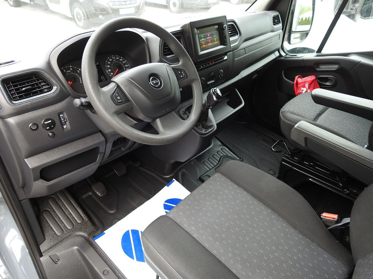 OPEL MOVANO TARPAULIN LIFT 9 PALLETS WEBASTO CRUISE CONTROL NAVIGATION LED LIGHTS PNEUMATICS AIR CONDITIONING 165HP - Van dengan terpal samping: gambar 2 OPEL MOVANO TARPAULIN LIFT 9 PALLETS WEBASTO CRUISE CONTROL NAVIGATION LED LIGHTS PNEUMATICS AIR CONDITIONING 165HP - Van dengan terpal samping: gambar 2