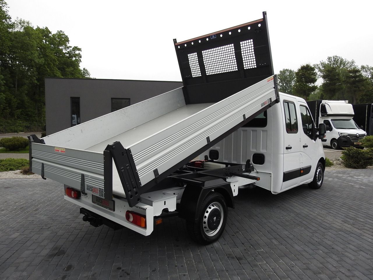 OPEL MOVANO TIPPER DOUBLE CABIN DOKA 6 SEATS CRUISE CONTROL LED LIGHTS AIR CONDITIONING 145HP - Van jungkit: gambar 3 OPEL MOVANO TIPPER DOUBLE CABIN DOKA 6 SEATS CRUISE CONTROL LED LIGHTS AIR CONDITIONING 145HP - Van jungkit: gambar 3