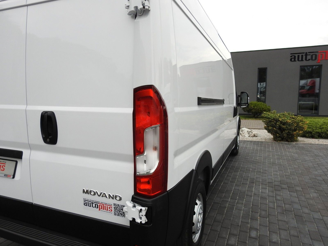Van berpendingin Opel MOVANO KÜHLKASTENWAGEN 0*C HEIZFUNKTION Opel MOVANO KÜHLKASTENWAGEN 0*C HEIZFUNKTION: gambar 17