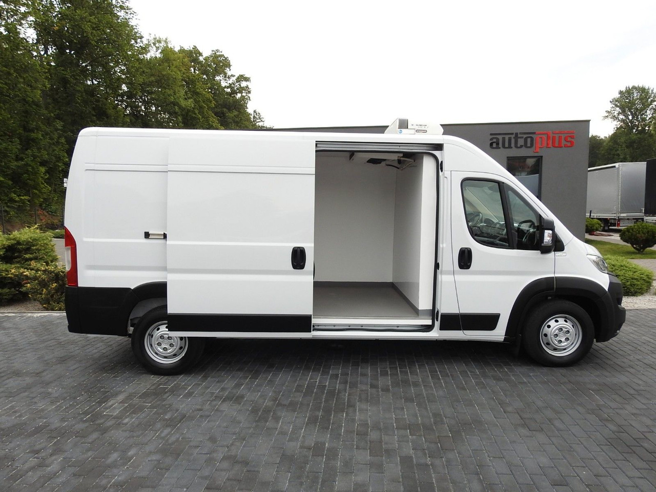 Van berpendingin Opel MOVANO KÜHLKASTENWAGEN 0*C HEIZFUNKTION Opel MOVANO KÜHLKASTENWAGEN 0*C HEIZFUNKTION: gambar 8