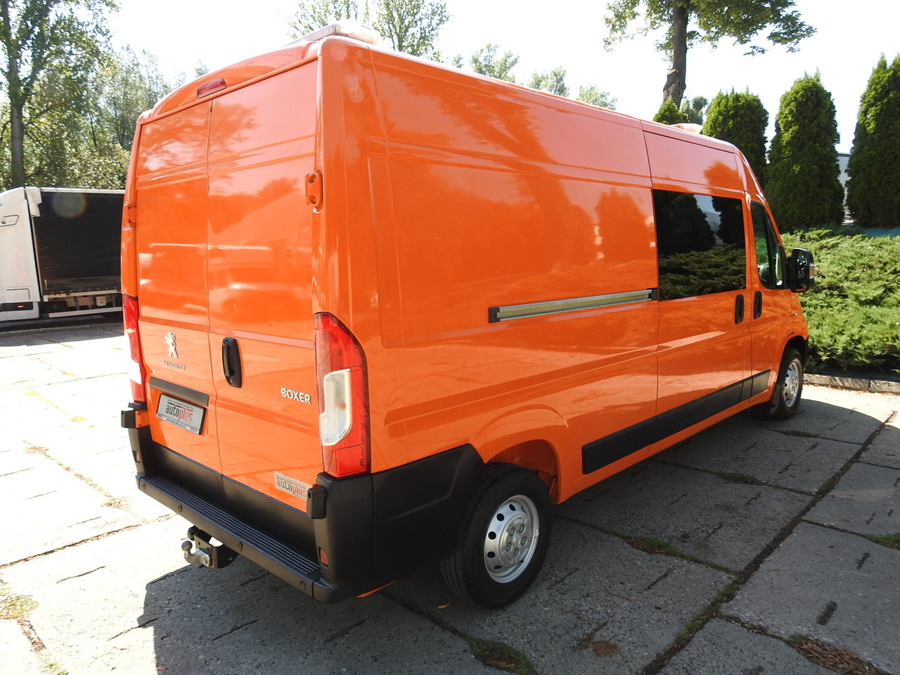 PEUGEOT BOXER BOX DELIVERY VAN 7 SEATS AIR CONDITIONING 120HP - Van panel: gambar 3 PEUGEOT BOXER BOX DELIVERY VAN 7 SEATS AIR CONDITIONING 120HP - Van panel: gambar 3