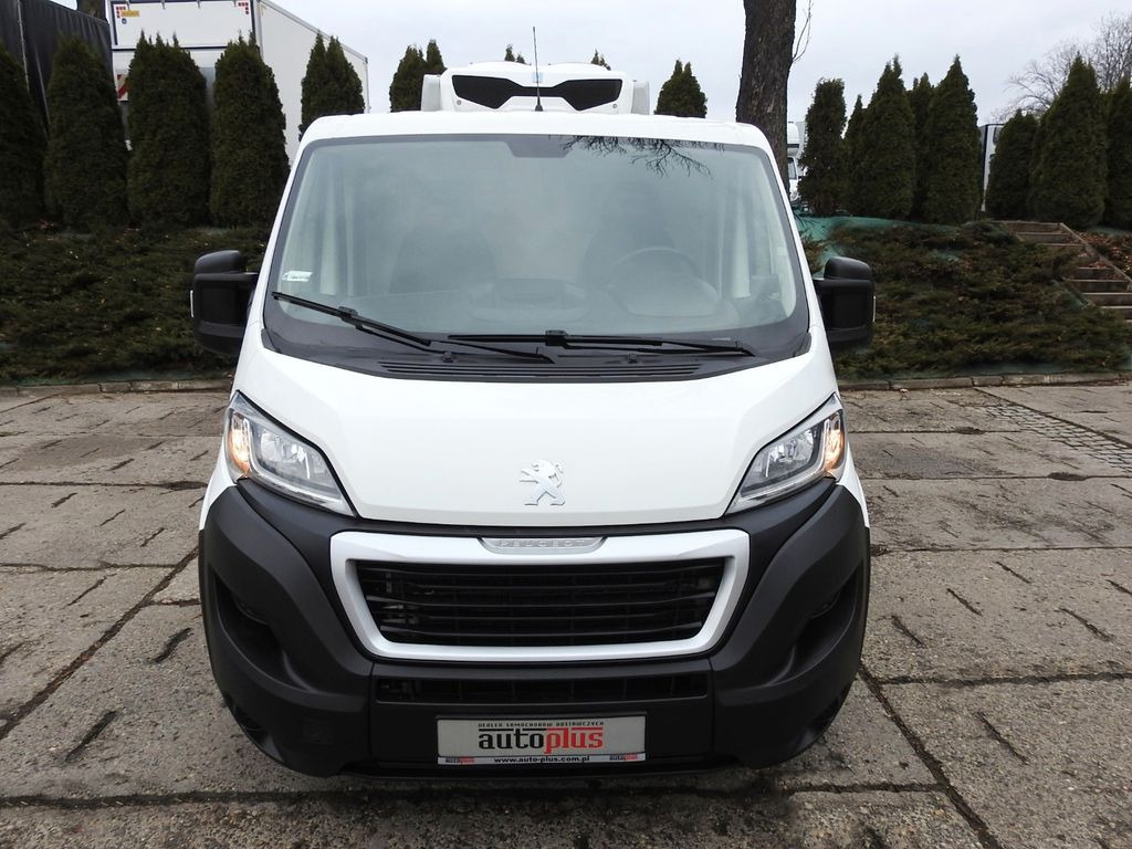 Peugeot BOXER KÜHLKASTENWAGEN -5*C ZWEI FÄCHER TEMPOMAT - Van berpendingin: gambar 5 Peugeot BOXER KÜHLKASTENWAGEN -5*C ZWEI FÄCHER TEMPOMAT - Van berpendingin: gambar 5