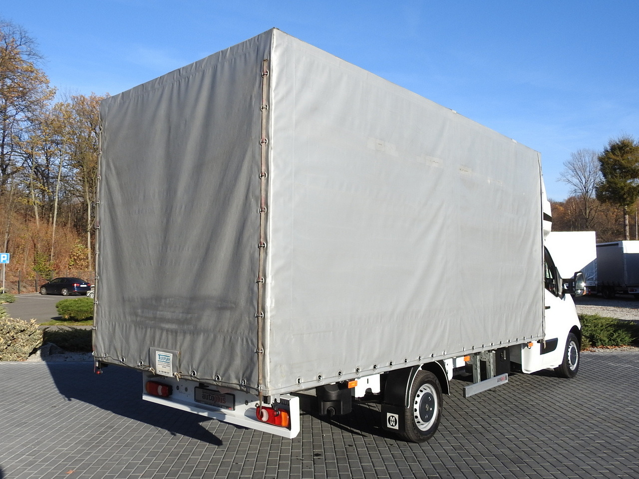 RENAULT MASTER TARPAULIN 10 PALLETS CRUISE CONTROL AIR CONDITIONING PNEUMATICS 170HP - Van dengan terpal samping: gambar 3 RENAULT MASTER TARPAULIN 10 PALLETS CRUISE CONTROL AIR CONDITIONING PNEUMATICS 170HP - Van dengan terpal samping: gambar 3