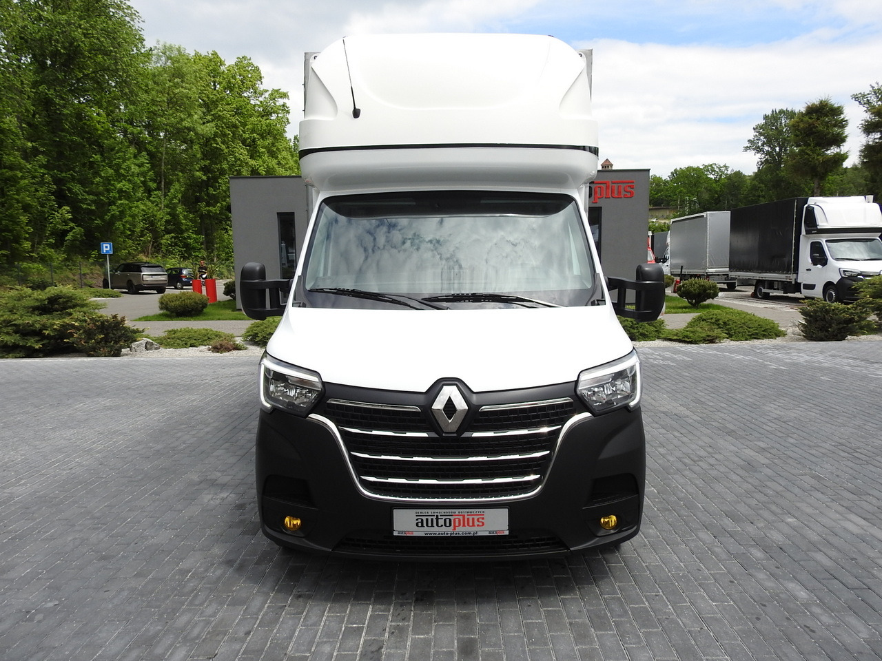 RENAULT MASTER TARPAULIN 10 PALLETS WEBASTO CRUISE CONTROL AIR CONDITIONING LED LIGHTS 165HP - Van dengan terpal samping: gambar 5 RENAULT MASTER TARPAULIN 10 PALLETS WEBASTO CRUISE CONTROL AIR CONDITIONING LED LIGHTS 165HP - Van dengan terpal samping: gambar 5
