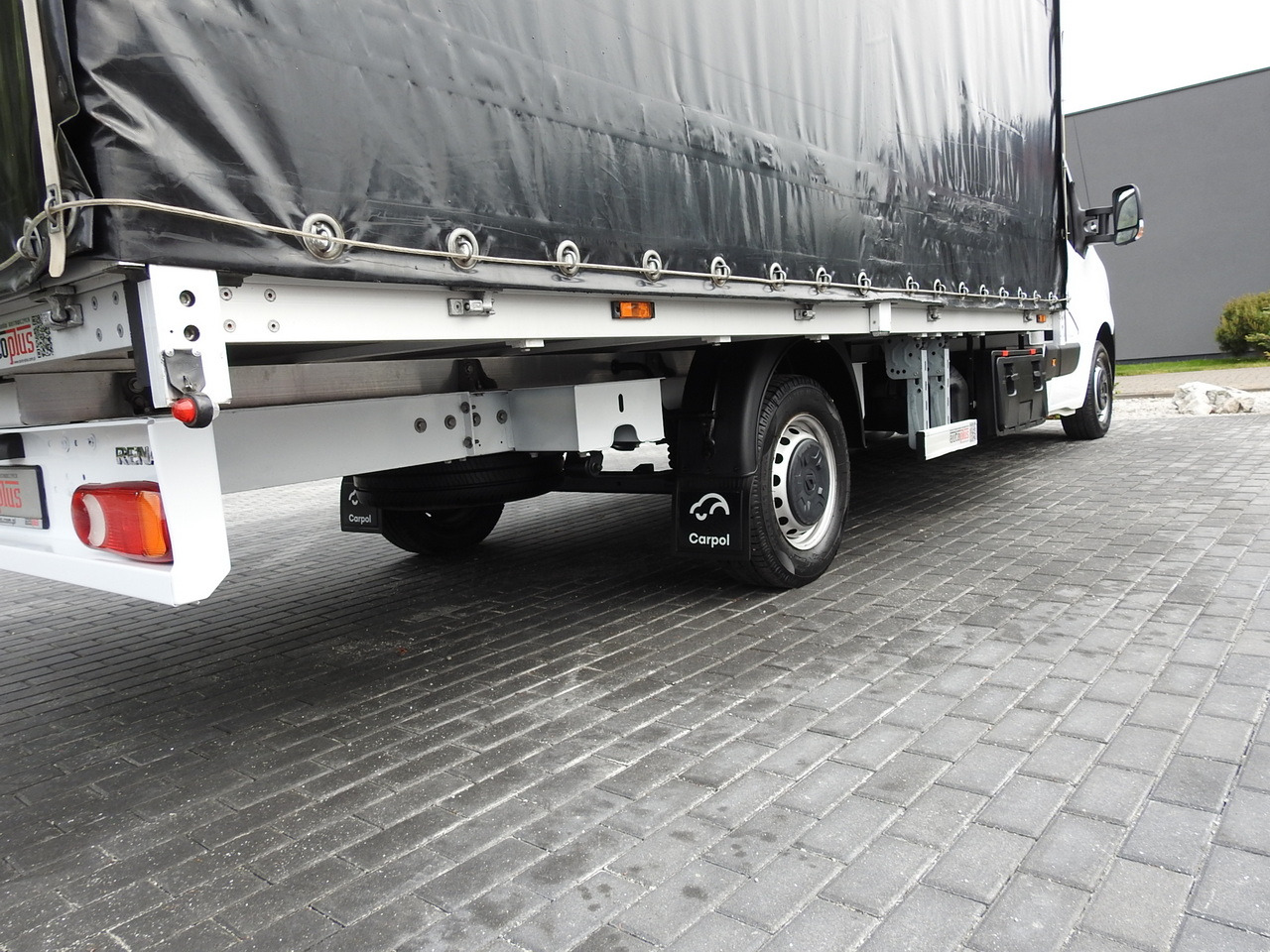 Van dengan terpal samping RENAULT MASTER TARPAULIN 10 PALLETS WEBASTO CRUISE CONTROL AIR CONDITIONING LED LIGHTS PNEUMATICS 165HP: gambar 17 Van dengan terpal samping RENAULT MASTER TARPAULIN 10 PALLETS WEBASTO CRUISE CONTROL AIR CONDITIONING LED LIGHTS PNEUMATICS 165HP: gambar 17