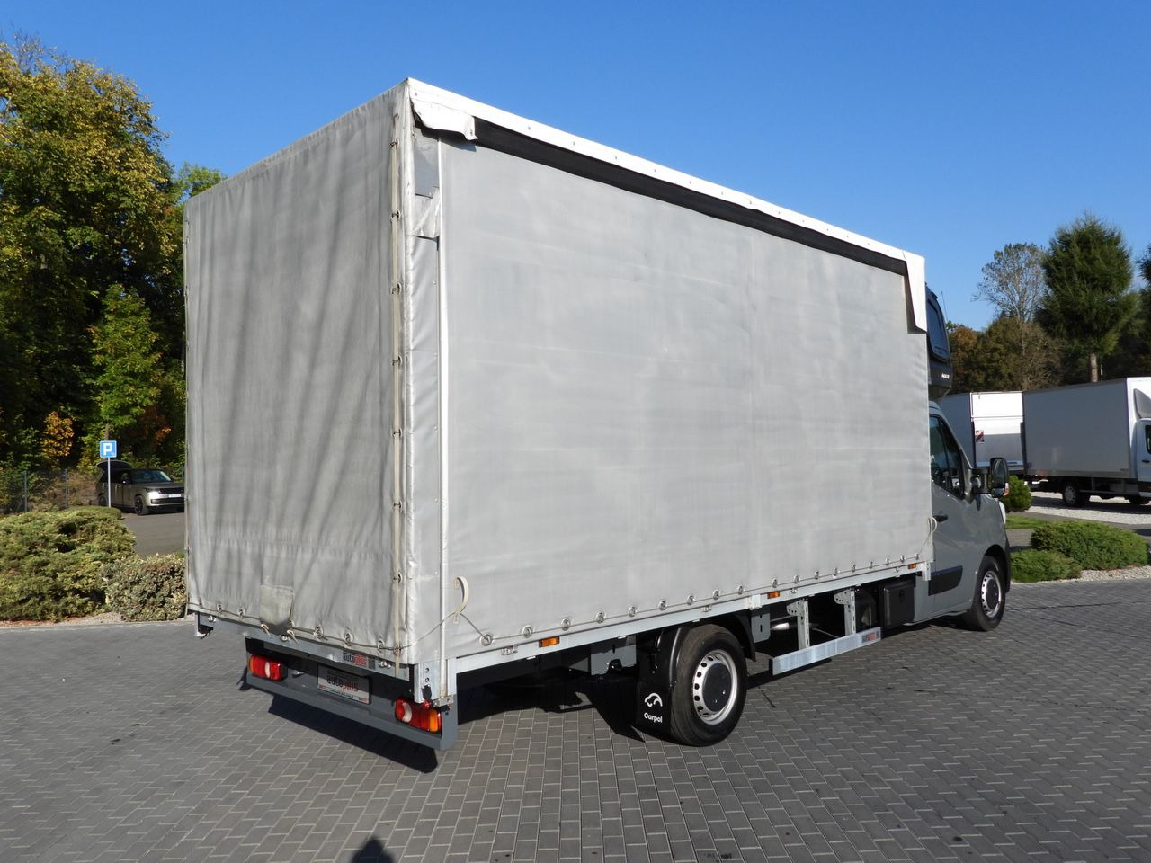 RENAULT MASTER TARPAULIN 10 PALLETS WEBASTO CRUISE CONTROL LED LIGHTS PNEUMATICS AIR CONDITIONING 165HP - Van dengan terpal samping: gambar 3 RENAULT MASTER TARPAULIN 10 PALLETS WEBASTO CRUISE CONTROL LED LIGHTS PNEUMATICS AIR CONDITIONING 165HP - Van dengan terpal samping: gambar 3
