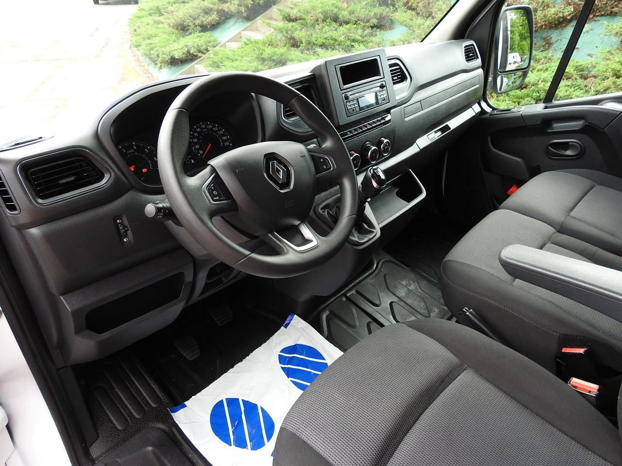 RENAULT MASTER TARPAULIN 10 PALLETS WEBASTO CRUISE CONTROL LED LIGHTS PNEUMATICS AIR CONDITIONING 165HP - Van dengan terpal samping: gambar 2 RENAULT MASTER TARPAULIN 10 PALLETS WEBASTO CRUISE CONTROL LED LIGHTS PNEUMATICS AIR CONDITIONING 165HP - Van dengan terpal samping: gambar 2