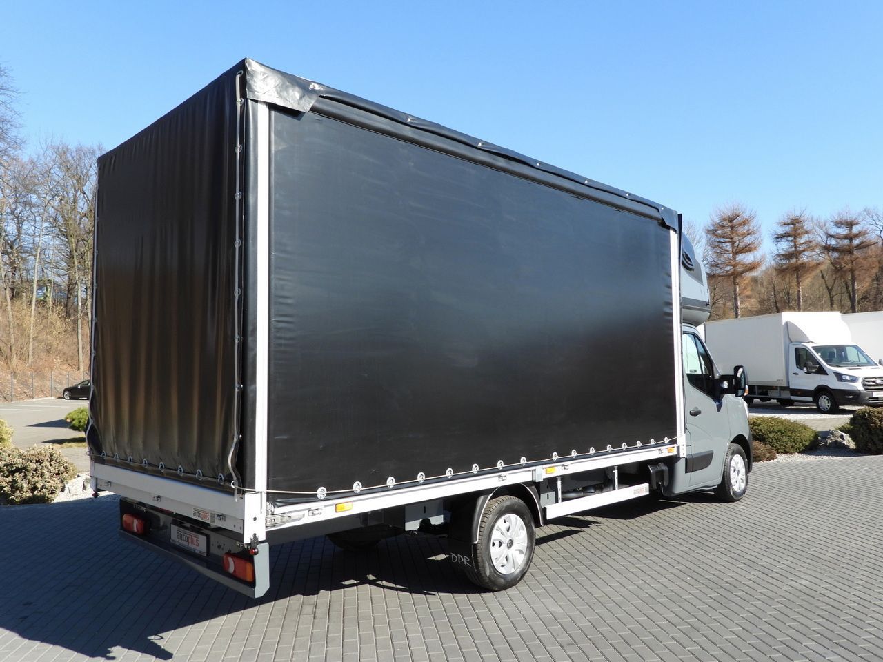 RENAULT MASTER TARPAULIN 10 PALLETS WEBASTO CRUISE CONTROL LED LIGHTS PNEUMATICS AIR CONDITIONING 165HP - Van dengan terpal samping: gambar 3 RENAULT MASTER TARPAULIN 10 PALLETS WEBASTO CRUISE CONTROL LED LIGHTS PNEUMATICS AIR CONDITIONING 165HP - Van dengan terpal samping: gambar 3