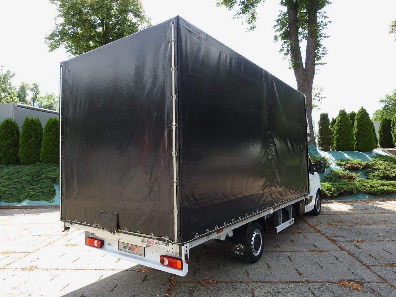 RENAULT MASTER TARPAULIN 10 PALLETS WEBASTO CRUISE CONTROL LED LIGHTS PNEUMATICS AIR CONDITIONING 165HP - Van dengan terpal samping: gambar 3 RENAULT MASTER TARPAULIN 10 PALLETS WEBASTO CRUISE CONTROL LED LIGHTS PNEUMATICS AIR CONDITIONING 165HP - Van dengan terpal samping: gambar 3