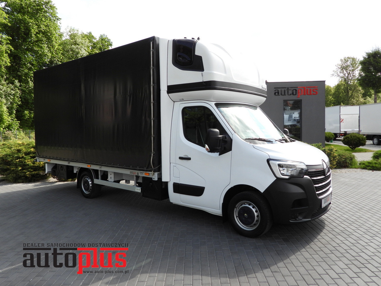 RENAULT MASTER  TARPAULIN 10 PALLETS WEBASTO CRUISE CONTROL LED LIGHTS PNEUMATICS AIR CONDITIONING  165HP - Van dengan terpal samping: gambar 1 RENAULT MASTER  TARPAULIN 10 PALLETS WEBASTO CRUISE CONTROL LED LIGHTS PNEUMATICS AIR CONDITIONING  165HP - Van dengan terpal samping: gambar 1