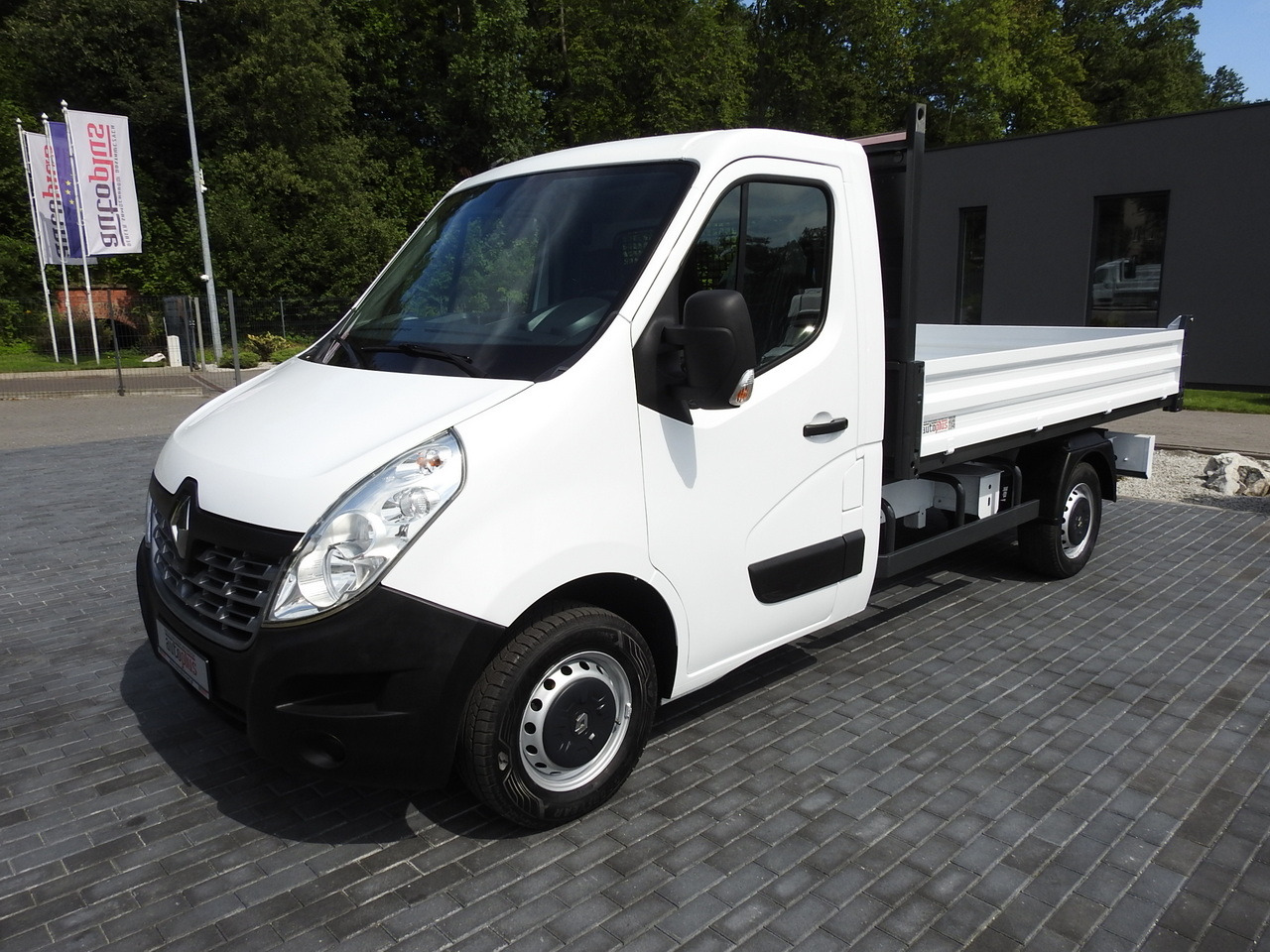 Van jungkit RENAULT MASTER TIPPER  130HP: gambar 6 Van jungkit RENAULT MASTER TIPPER  130HP: gambar 6