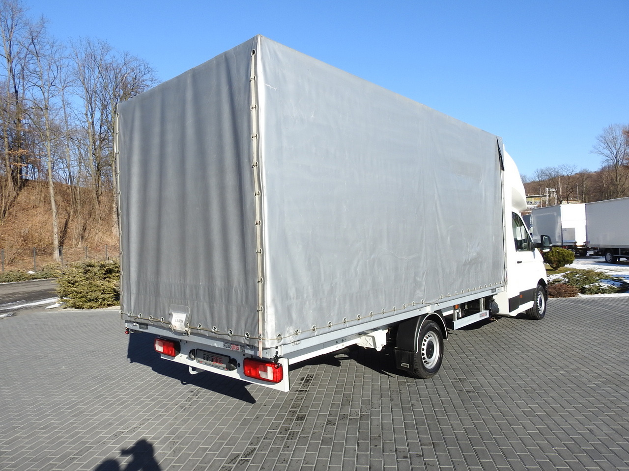 VOLKSWAGEN CRAFTER TARPAULIN 10 PALLETS WEBASTO CRUISE CONTROL AIR CONDITIONING LED LIGHTS PNEUMATICS 180HP - Van dengan terpal samping: gambar 3 VOLKSWAGEN CRAFTER TARPAULIN 10 PALLETS WEBASTO CRUISE CONTROL AIR CONDITIONING LED LIGHTS PNEUMATICS 180HP - Van dengan terpal samping: gambar 3