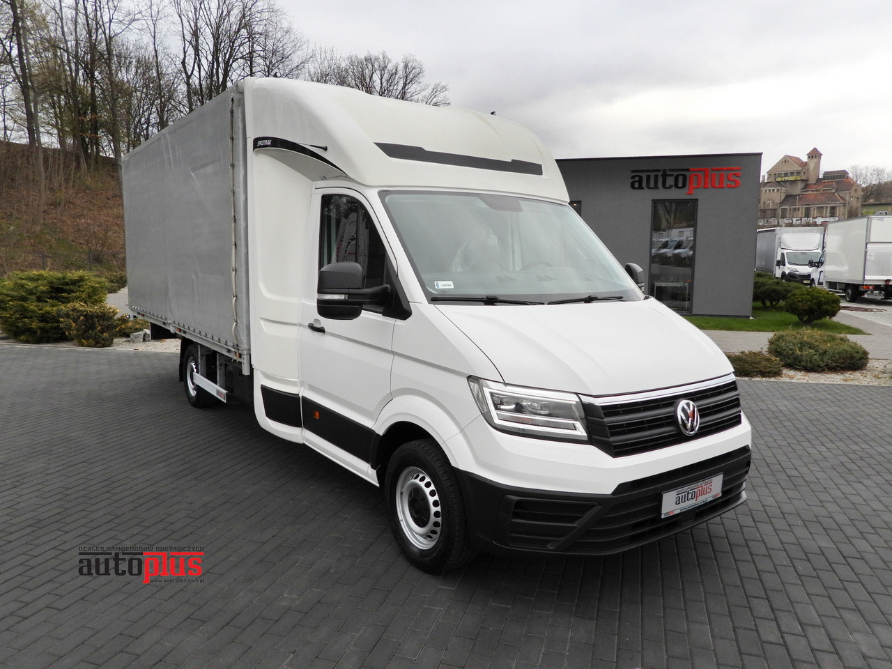 VOLKSWAGEN CRAFTER TARPAULIN 10 PALLETS WEBASTO CRUISE CONTROL LED LIGHTS 180HP - Van dengan terpal samping: gambar 1 VOLKSWAGEN CRAFTER TARPAULIN 10 PALLETS WEBASTO CRUISE CONTROL LED LIGHTS 180HP - Van dengan terpal samping: gambar 1