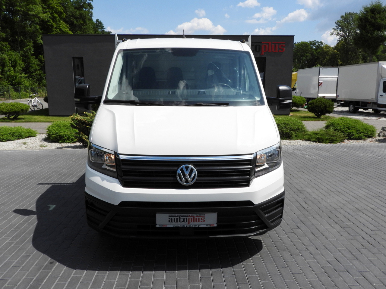 VOLKSWAGEN CRAFTER TIPPER CRUISE CONTROL TWIN WHEELS AIR CONDITIONING 180HP - Van jungkit: gambar 5 VOLKSWAGEN CRAFTER TIPPER CRUISE CONTROL TWIN WHEELS AIR CONDITIONING 180HP - Van jungkit: gambar 5