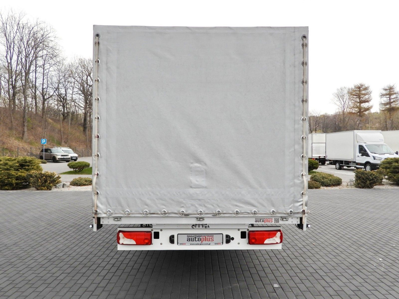 Van dengan terpal samping Volkswagen CRAFTER  PRITSCHE PLANE 10 PALETTEN WEBASTO: gambar 10