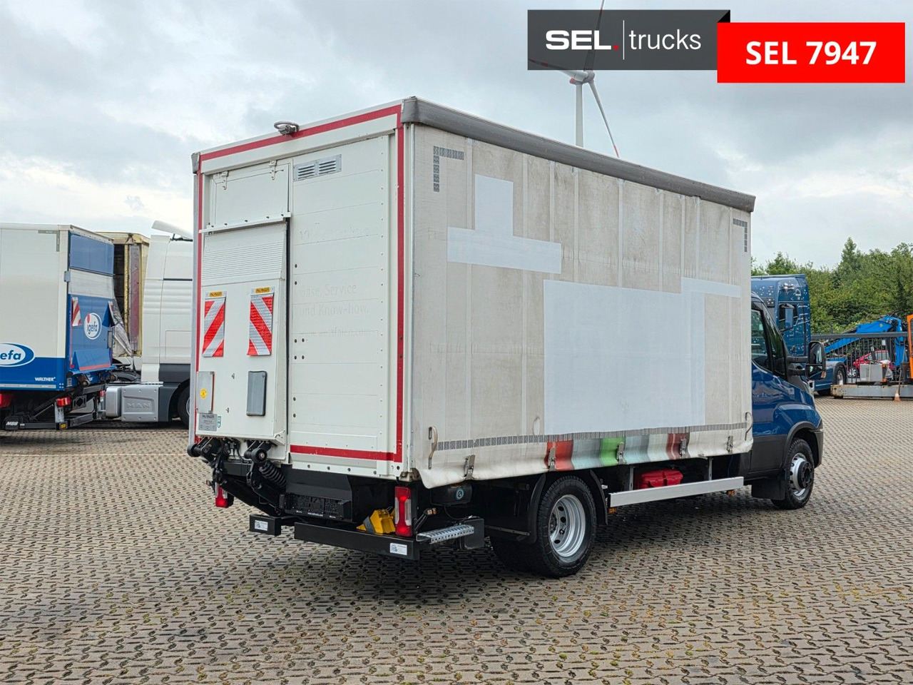 Iveco Daily 70C18 Hi-Matic / Ladebordwand / 3 Sitzen - Van dengan terpal samping: gambar 5 Iveco Daily 70C18 Hi-Matic / Ladebordwand / 3 Sitzen - Van dengan terpal samping: gambar 5