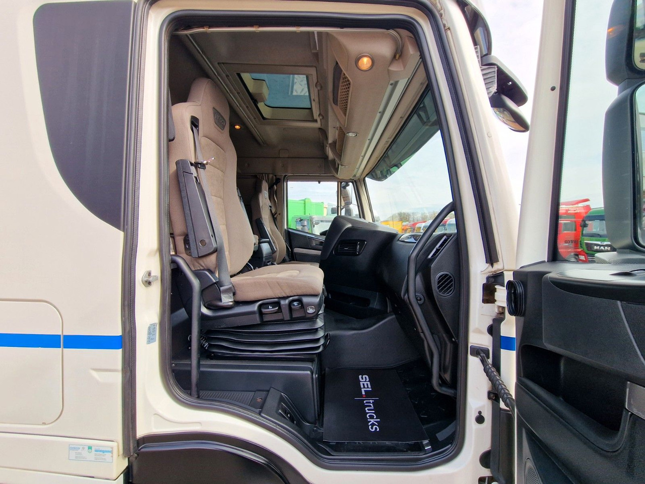 Truk minuman Iveco Stralis 420 / Intarder / Ldbw / Lenkachse: gambar 15
