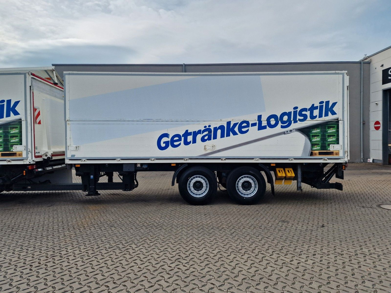 Truk minuman Iveco Stralis 420 / Intarder / Ldbw / Lenkachse: gambar 28