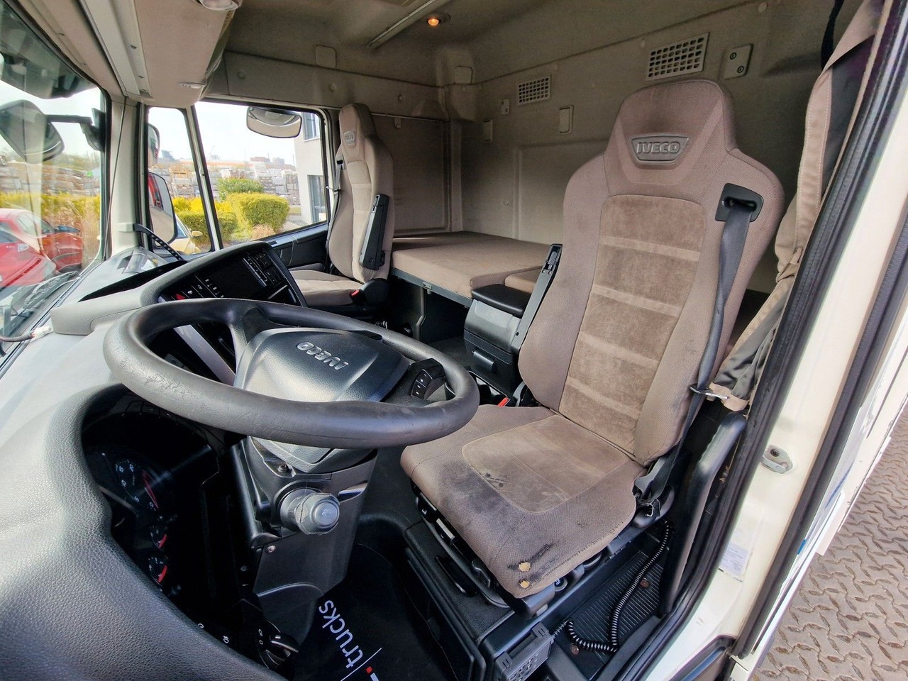 Truk minuman Iveco Stralis 420 / Intarder / Ldbw / Lenkachse: gambar 14