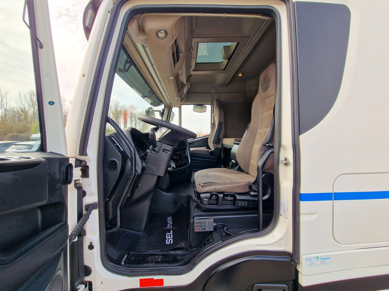 Truk minuman Iveco Stralis 420 / Intarder / Ldbw / Lenkachse: gambar 13