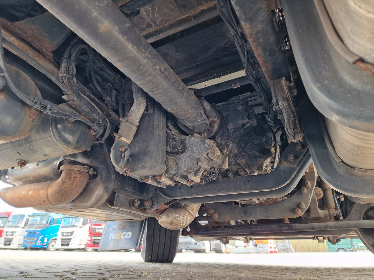 Truk minuman Iveco Stralis 420 / Intarder / Ldbw / Lenkachse: gambar 10