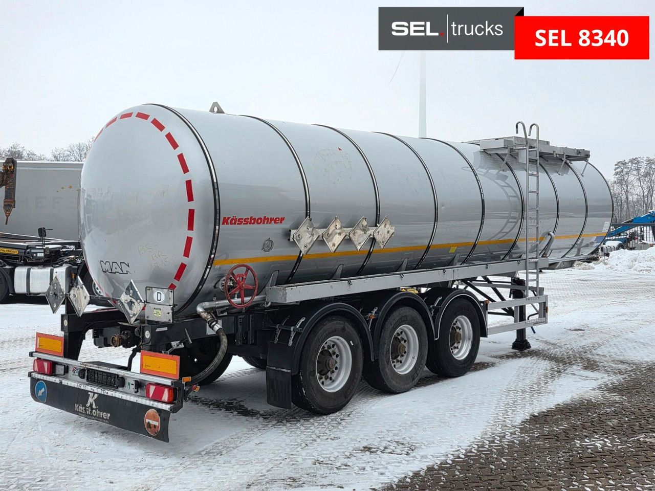 Kässbohrer STB / Liftachse / Alu-Felgen / ADR AT FL / 32.0 - Semi-trailer tangki: gambar 5 Kässbohrer STB / Liftachse / Alu-Felgen / ADR AT FL / 32.0 - Semi-trailer tangki: gambar 5