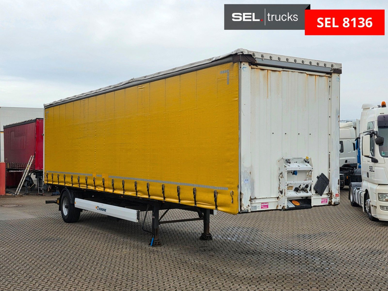 Krone SE / Ladebordwand/ Lenkachse - Semi-trailer dengan terpal samping: gambar 4 Krone SE / Ladebordwand/ Lenkachse - Semi-trailer dengan terpal samping: gambar 4