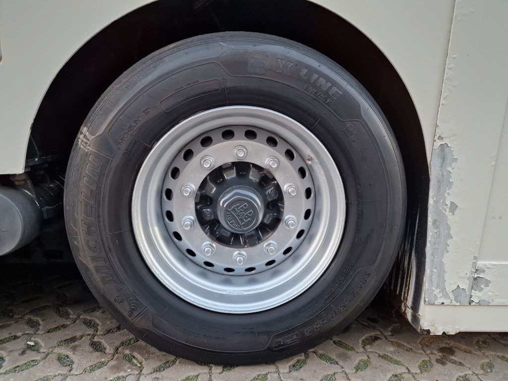 Semi-trailer kotak tertutup Langendorf SDT / Doppelstock: gambar 23 Semi-trailer kotak tertutup Langendorf SDT / Doppelstock: gambar 23