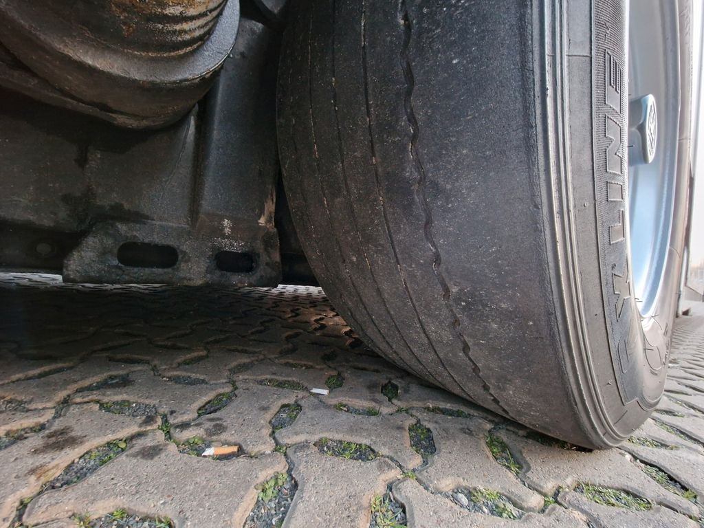 Semi-trailer kotak tertutup Langendorf SDT / Doppelstock: gambar 24 Semi-trailer kotak tertutup Langendorf SDT / Doppelstock: gambar 24