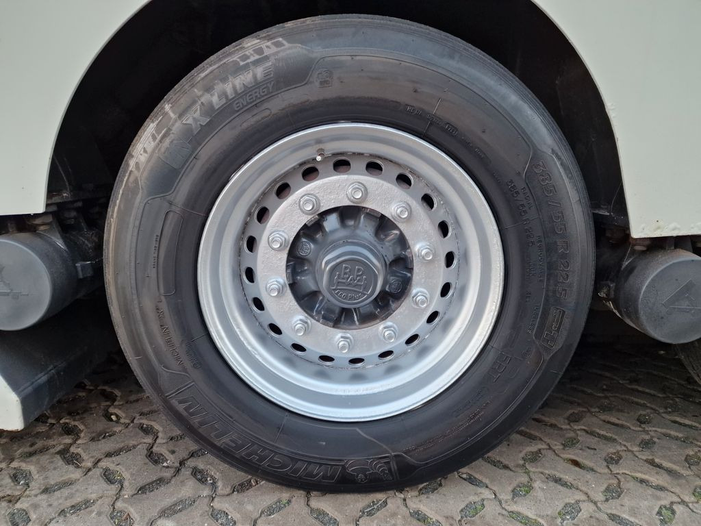 Semi-trailer kotak tertutup Langendorf SDT / Doppelstock: gambar 19 Semi-trailer kotak tertutup Langendorf SDT / Doppelstock: gambar 19