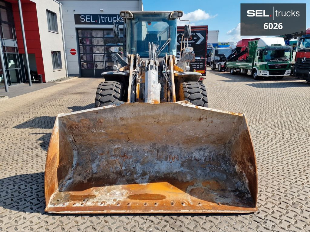 Liebherr L 550 / 2014 / 9.783 h  - Wheel loader: gambar 2 Liebherr L 550 / 2014 / 9.783 h  - Wheel loader: gambar 2