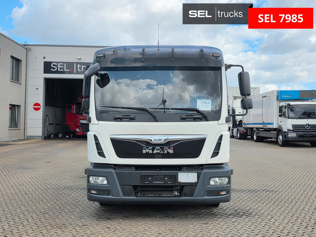 MAN TGL 8.180 4X2 BL - Mobil derek: gambar 2 MAN TGL 8.180 4X2 BL - Mobil derek: gambar 2