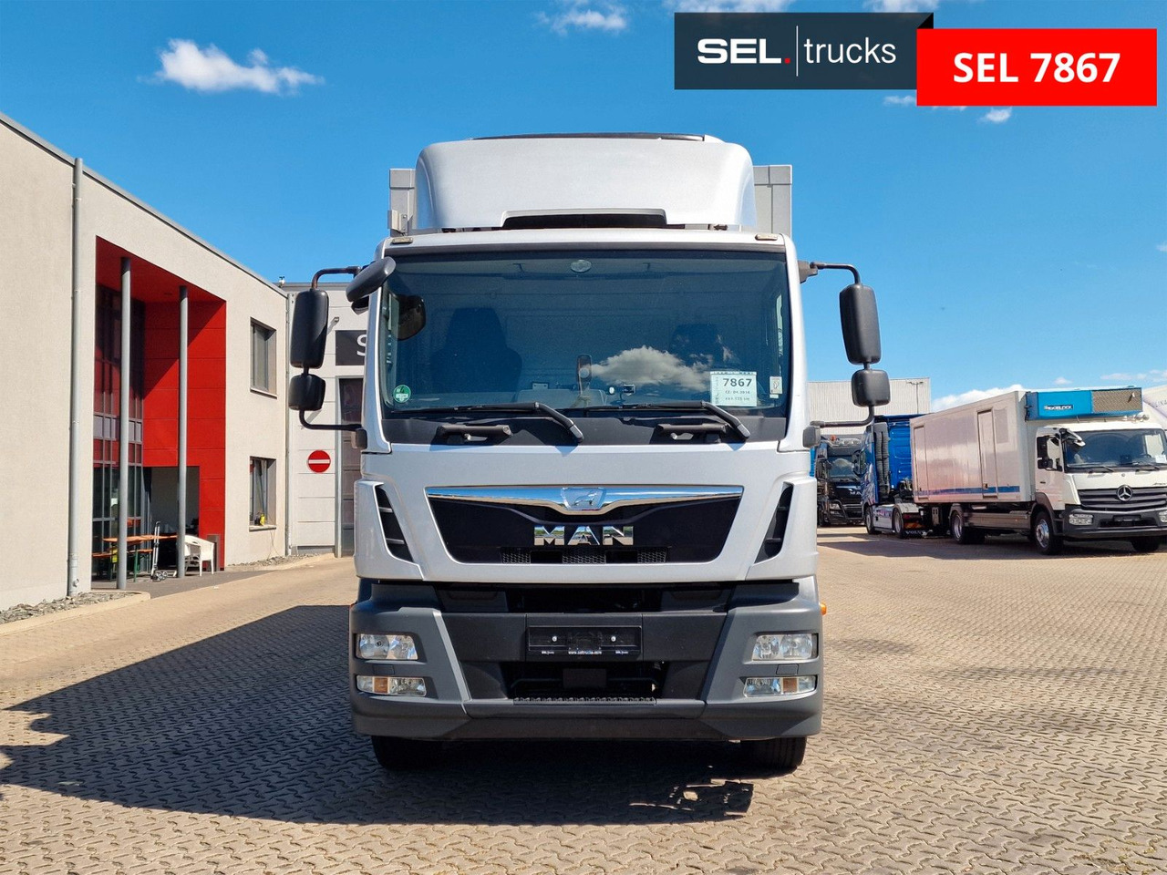 MAN TGM 18.290 4X2 LL / Ldbw / Carrier Supra 1250Mt - Truk berpendingin: gambar 2 MAN TGM 18.290 4X2 LL / Ldbw / Carrier Supra 1250Mt - Truk berpendingin: gambar 2