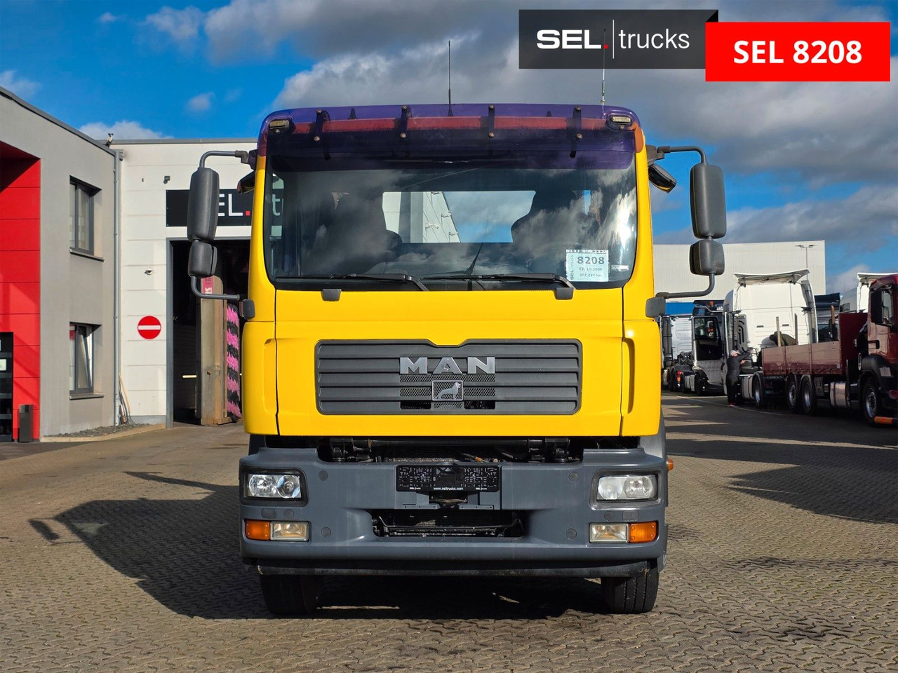 MAN TGM 18.330 4X2 BL - Truk jungkit: gambar 2 MAN TGM 18.330 4X2 BL - Truk jungkit: gambar 2