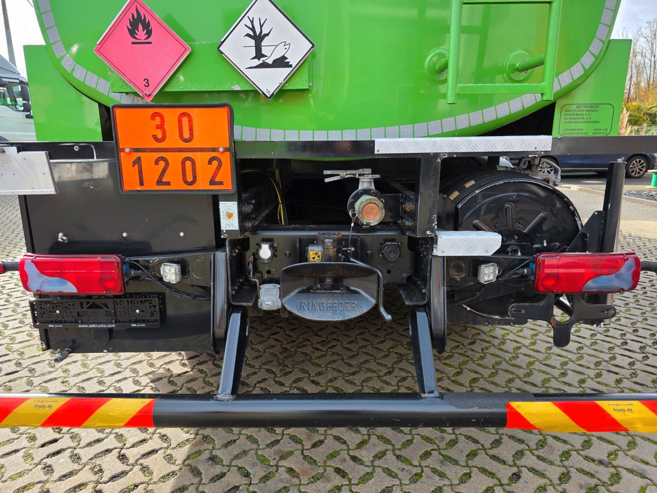 Truk tangki MAN TGS 26.440 6X2-2 LL / ADR AT / 3 Kamm. / Lenkac.: gambar 20 Truk tangki MAN TGS 26.440 6X2-2 LL / ADR AT / 3 Kamm. / Lenkac.: gambar 20