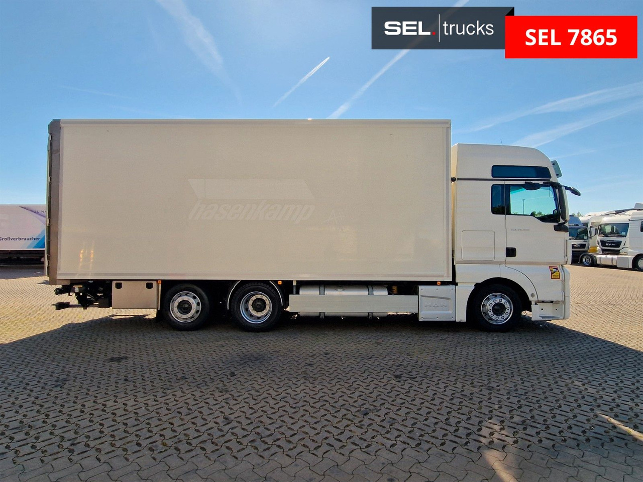 MAN TGX 24.400 6X2-2 LL-U / Intarder / Ldbw / Konvek - Truk box: gambar 5 MAN TGX 24.400 6X2-2 LL-U / Intarder / Ldbw / Konvek - Truk box: gambar 5