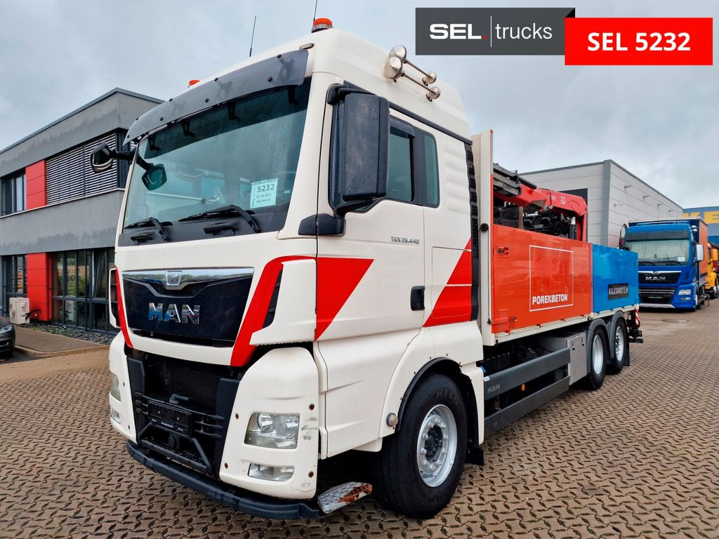 MAN TGX 26.440 / Intarder / Fassi / Lenkachse MAN TGX 26.440 / Intarder / Fassi / Lenkachse - Truk derek: gambar 1 MAN TGX 26.440 / Intarder / Fassi / Lenkachse MAN TGX 26.440 / Intarder / Fassi / Lenkachse - Truk derek: gambar 1