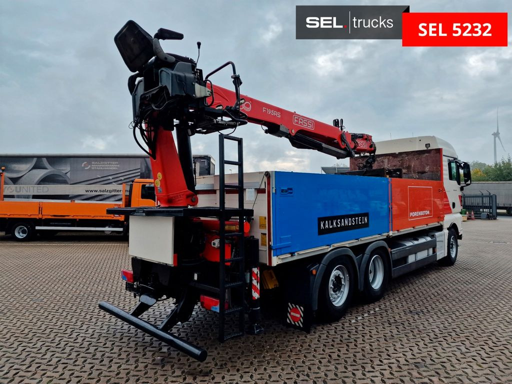 MAN TGX 26.440 / Intarder / Fassi / Lenkachse MAN TGX 26.440 / Intarder / Fassi / Lenkachse - Truk derek: gambar 5 MAN TGX 26.440 / Intarder / Fassi / Lenkachse MAN TGX 26.440 / Intarder / Fassi / Lenkachse - Truk derek: gambar 5