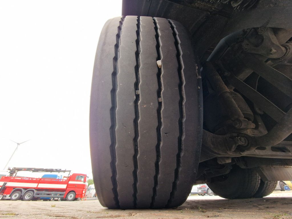 Truk jungkit Mercedes-Benz Actros 2545 / Tierkadaver / mit Waage Mercedes-Benz Actros 2545 /für Tierkadaver / mit Waage: gambar 27 Truk jungkit Mercedes-Benz Actros 2545 / Tierkadaver / mit Waage Mercedes-Benz Actros 2545 /für Tierkadaver / mit Waage: gambar 27